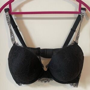 Victoria's Secret Black Lace Full-Coverage Bra